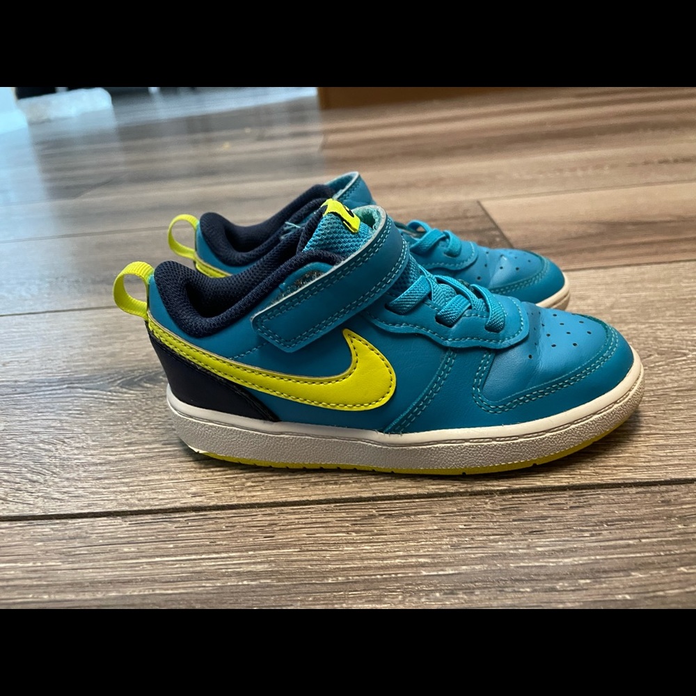 Kids 10C Nikes